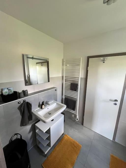 Appartement Buechensaal Mit Stellplatz Erlensee Luaran gambar